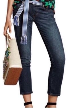 Cabi New Crop mid-rise cropped straight leg denim jeans style 5086 size 4